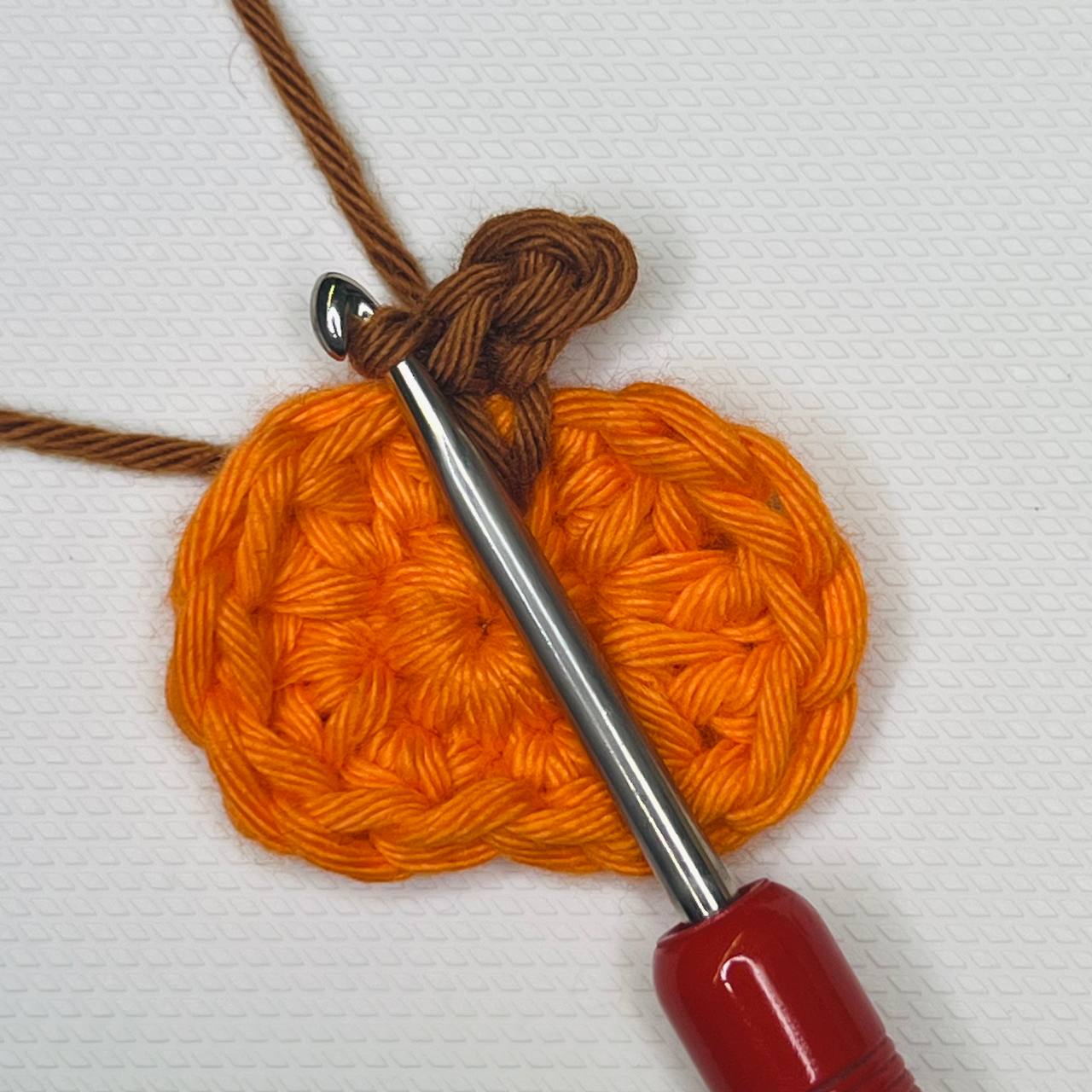 how to make a simple pumpkin applique